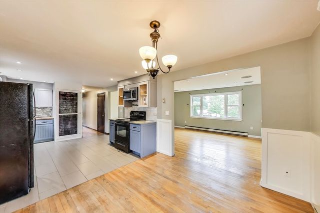 2 Lark Drive, Hudson, MA 01749