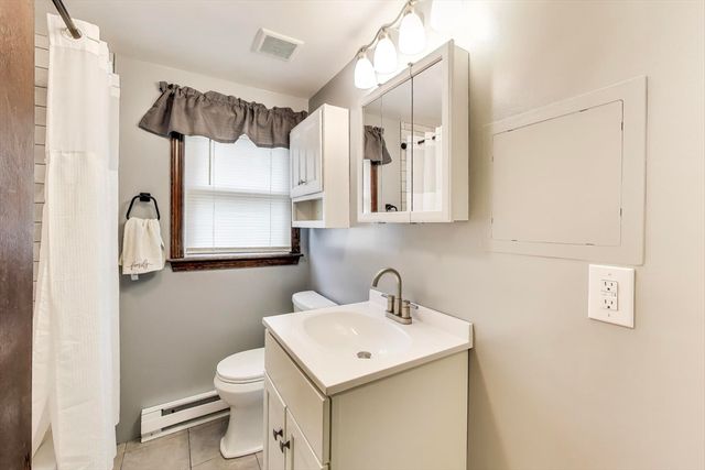2 Lark Drive, Hudson, MA 01749