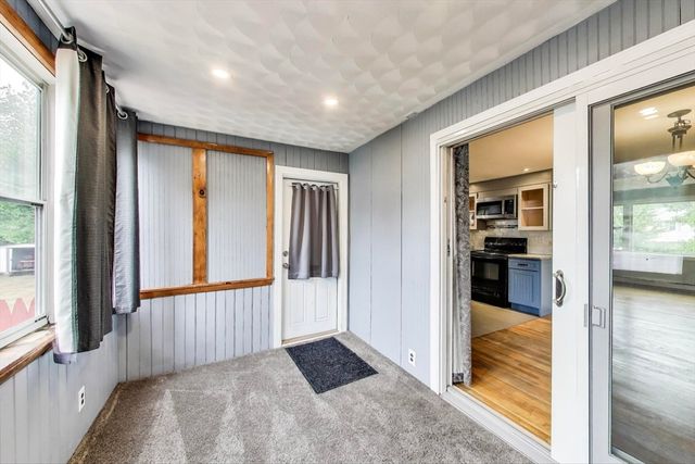 2 Lark Drive, Hudson, MA 01749