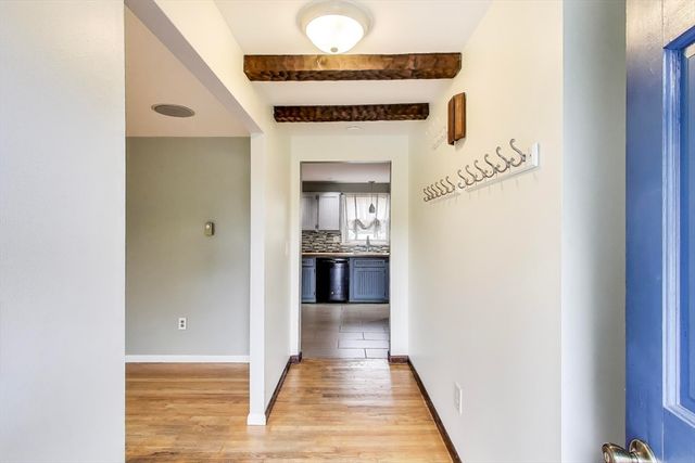 2 Lark Drive, Hudson, MA 01749