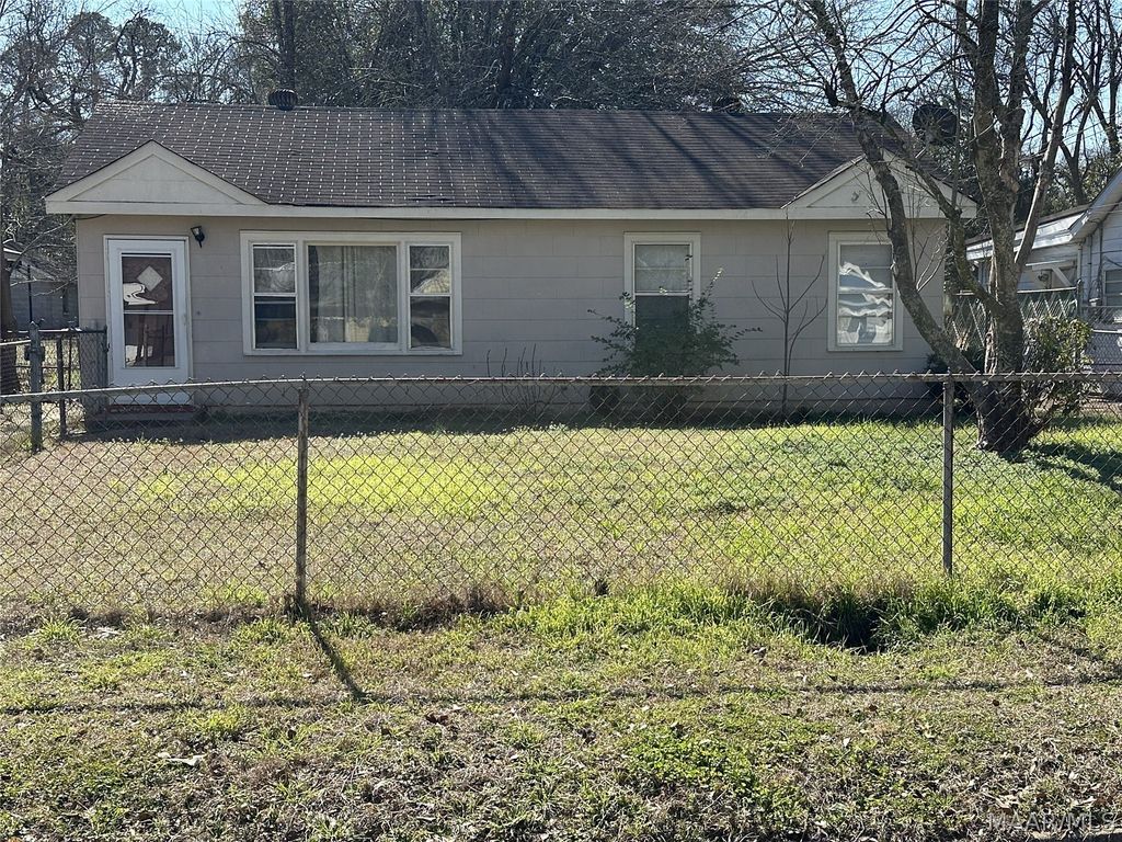 1722 Crouson Street, Montgomery, AL 36110