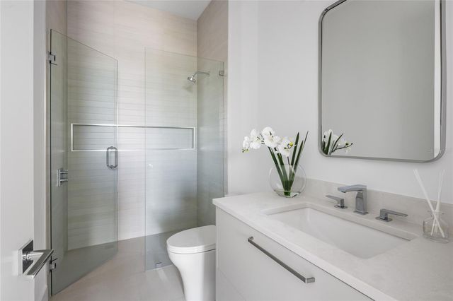 1212 CENTER PLACE, Sarasota, FL 34236