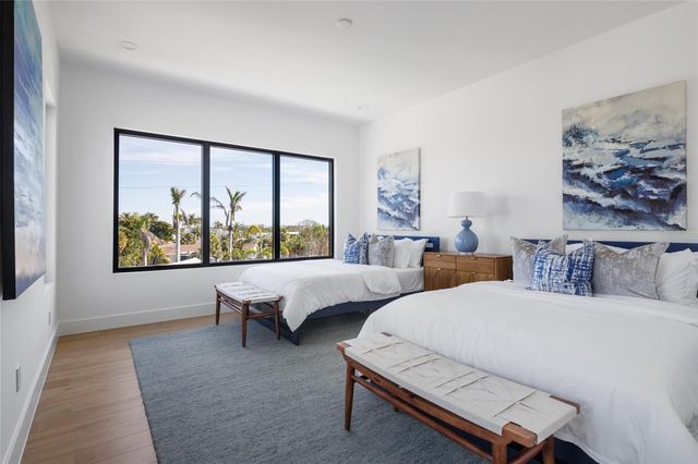 1212 CENTER PLACE, Sarasota, FL 34236