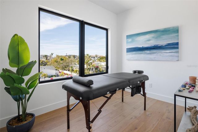 1212 CENTER PLACE, Sarasota, FL 34236