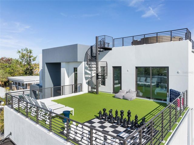 1212 CENTER PLACE, Sarasota, FL 34236