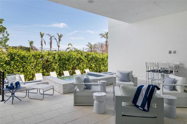 1212 CENTER PLACE, Sarasota, FL 34236