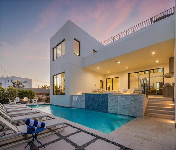 1212 CENTER PLACE, Sarasota, FL 34236