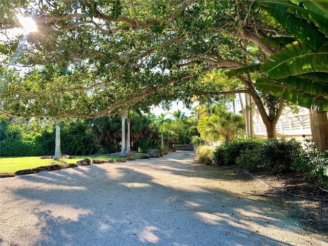 1212 CENTER PLACE, Sarasota, FL 34236