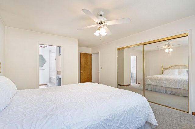 22803 Sunset Ridge Dr, Auburn, CA 95602