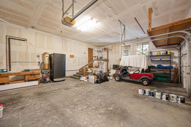 22803 Sunset Ridge Dr, Auburn, CA 95602