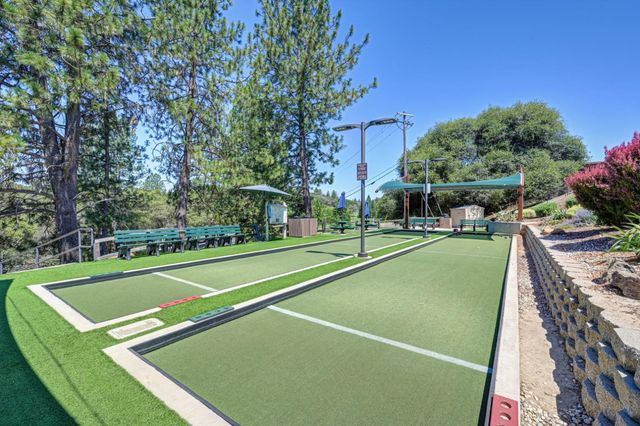 22803 Sunset Ridge Dr, Auburn, CA 95602