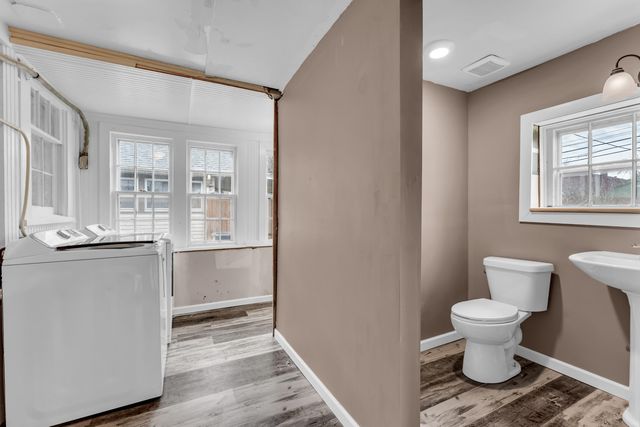 2151 N Rogers Avenue, Springfield, MO 65803