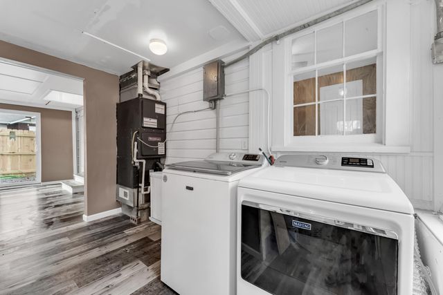 2151 N Rogers Avenue, Springfield, MO 65803