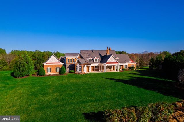 22577 CREIGHTON FARMS DR, Leesburg, VA 20175