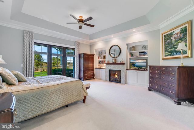 22577 CREIGHTON FARMS DR, Leesburg, VA 20175