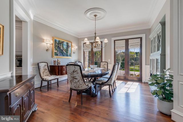 22577 CREIGHTON FARMS DR, Leesburg, VA 20175