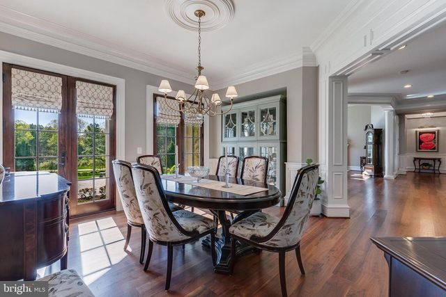 22577 CREIGHTON FARMS DR, Leesburg, VA 20175