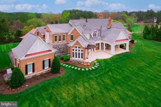 22577 CREIGHTON FARMS DR, Leesburg, VA 20175