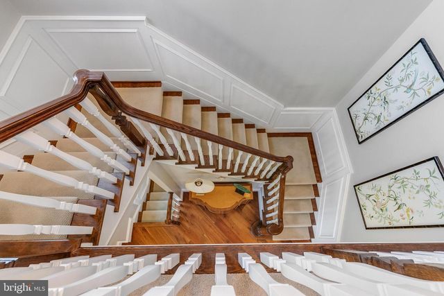 22577 CREIGHTON FARMS DR, Leesburg, VA 20175