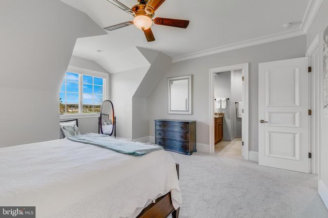 22577 CREIGHTON FARMS DR, Leesburg, VA 20175