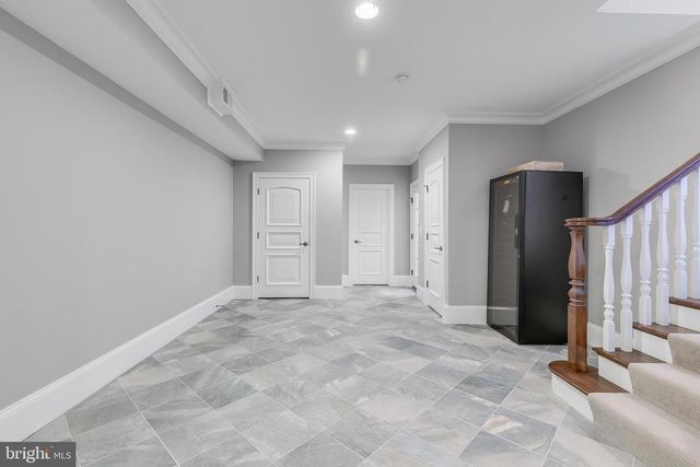 22577 CREIGHTON FARMS DR, Leesburg, VA 20175