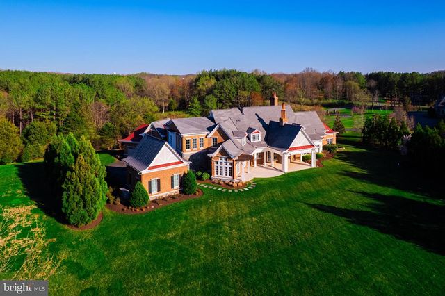 22577 CREIGHTON FARMS DR, Leesburg, VA 20175