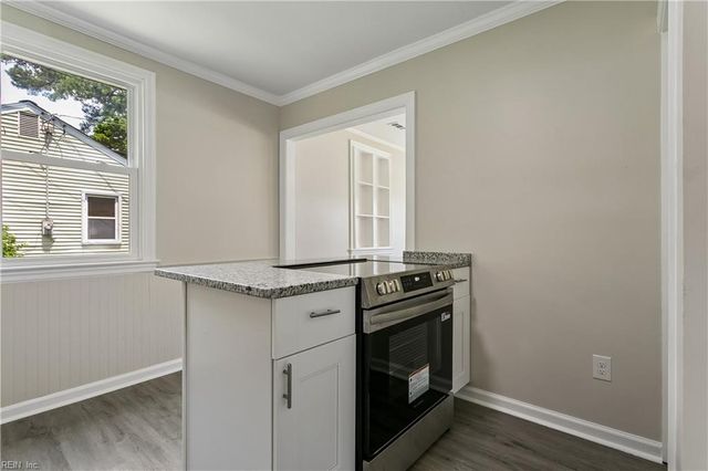 2811 Ryland RD, Hampton, VA 23661