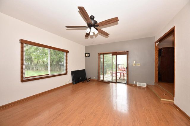 3910 Calumet ROAD, Brown Deer, WI 53209