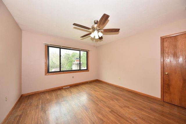 3910 Calumet ROAD, Brown Deer, WI 53209