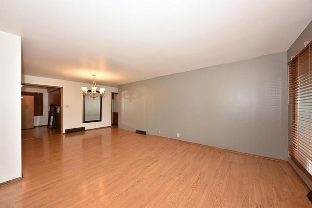 3910 Calumet ROAD, Brown Deer, WI 53209