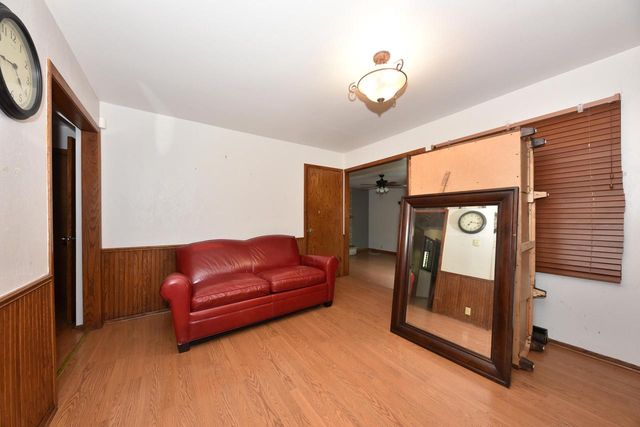 3910 Calumet ROAD, Brown Deer, WI 53209