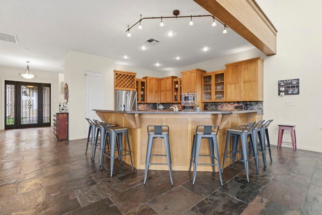 295 Bayview Lane, Livingston, TX 77351