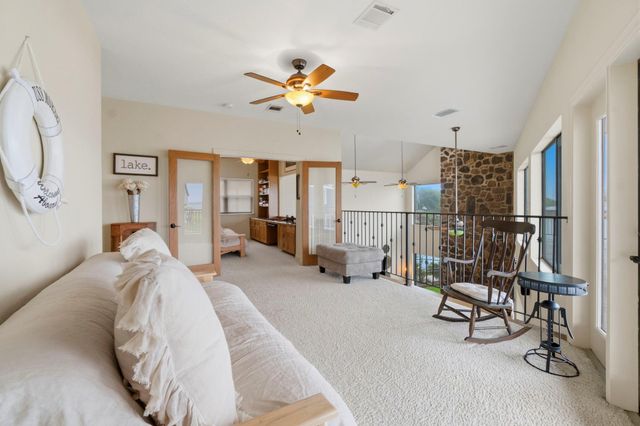 295 Bayview Lane, Livingston, TX 77351