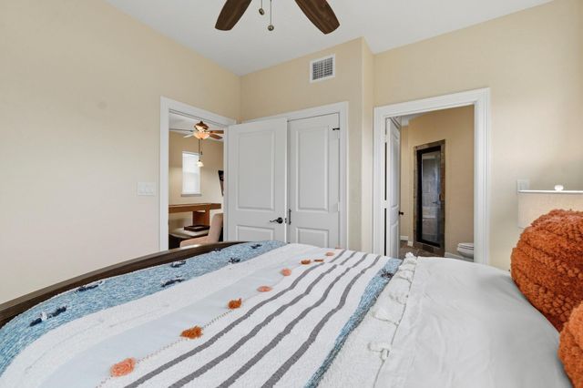 295 Bayview Lane, Livingston, TX 77351