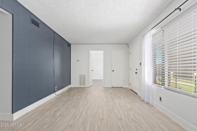 2406 W CAMPBELL Avenue 143, Phoenix, AZ 85015