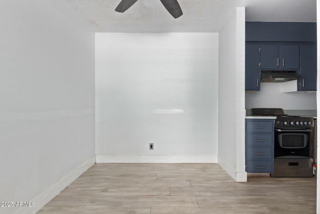 2406 W CAMPBELL Avenue 143, Phoenix, AZ 85015