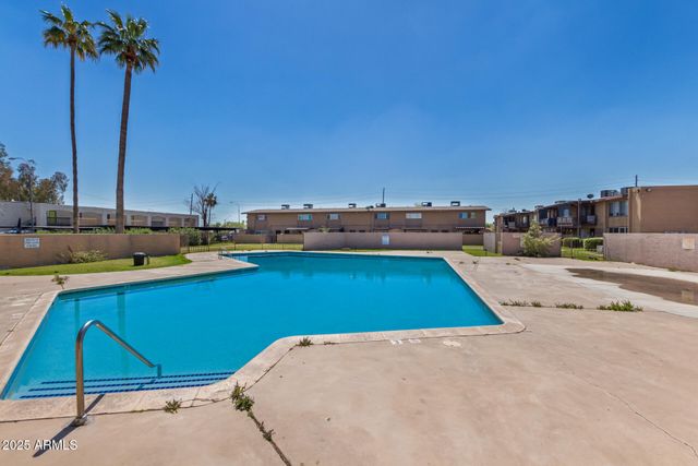 2406 W CAMPBELL Avenue 143, Phoenix, AZ 85015