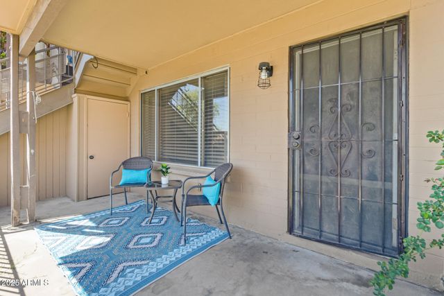 2406 W CAMPBELL Avenue 143, Phoenix, AZ 85015