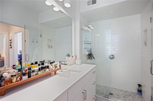 88 Peachtree Memorial Drive NW 2, Atlanta, GA 30309