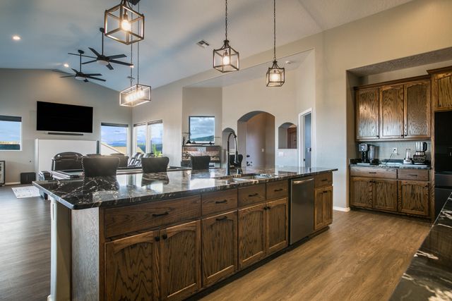 6809 Japura Court NE, Rio Rancho, NM 87144