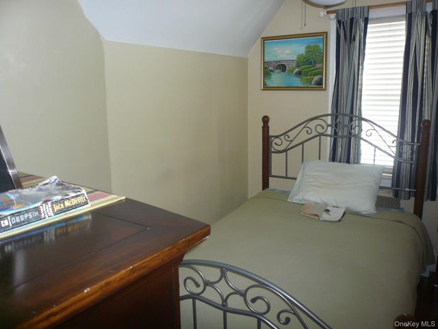 16932 144th Road 1, Jamaica, NY 11434