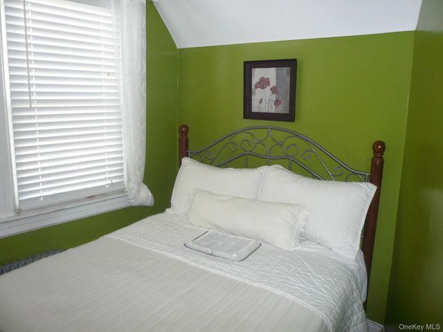 16932 144th Road 1, Jamaica, NY 11434