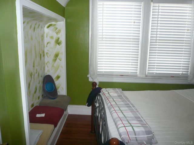 16932 144th Road 1, Jamaica, NY 11434