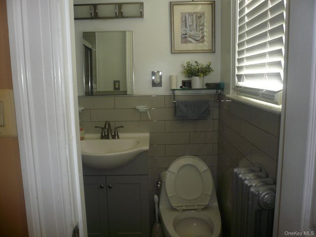 16932 144th Road 1, Jamaica, NY 11434