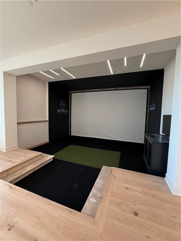 8976 Ginger Street, Lenexa, KS 66227