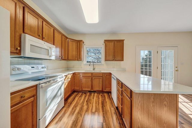 141 Chestnut Creek DR, Hardy, VA 24101