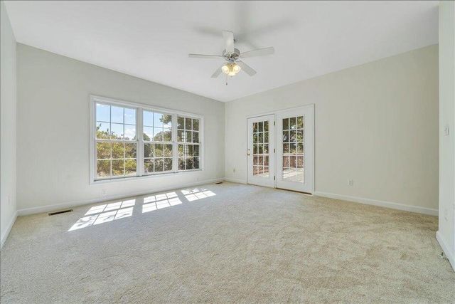 141 Chestnut Creek DR, Hardy, VA 24101