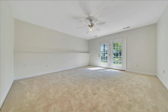 141 Chestnut Creek DR, Hardy, VA 24101