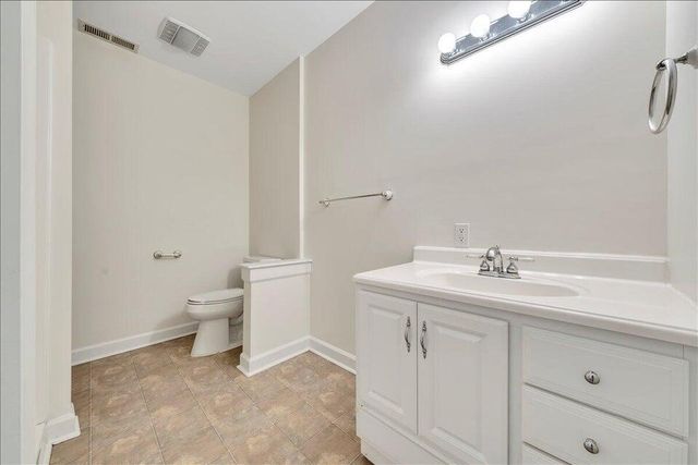 141 Chestnut Creek DR, Hardy, VA 24101