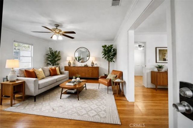 12132 Herbert, Los Angeles, CA 90066